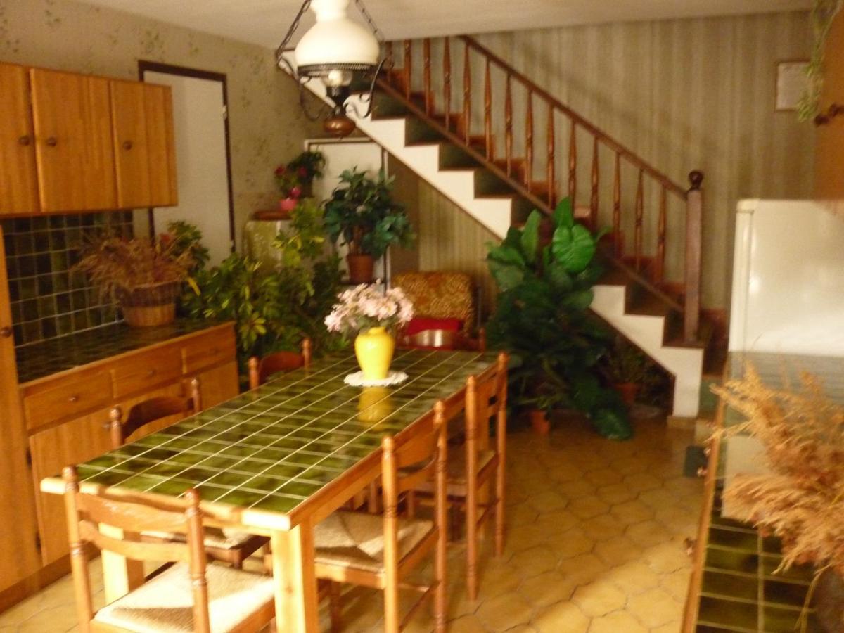 Bed and Breakfast Domaine De Rode Buze Cahors Exterior foto